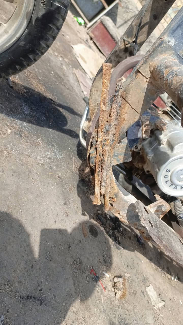 السلام عليكم  شباب ستوته البيع السعر 400 او بيه مجال ستوته مجفت بوشه وبستم طاك شاصي وملحوم        رقم الهاتف ***********
