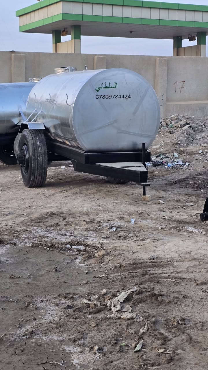 سلام عليكم موجود مقاطير للبيع درجه اولى يوجد حديد ومقلون سعه ٥٠٠٠لتر شغل الشمال دنكير أوربي تاير ٢٢ونص شركه الشمال العراق بسعار مناسبه جدآ جدآ جدآ ويوجد تانكيات١٠تلاف لتر و٥٠٠٠لتر مغلون ***********٠     ***********
