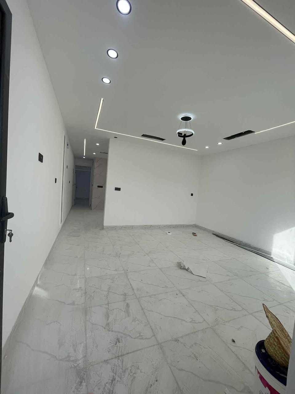 دار للبيع ١٠٥ متر بيناء جديد كامل مواصفات بيت قاط و نص 📍موقع كركوك دروازه قرب بيت محافظ -سعرا كلش مناسب استفسار اكثر اتصل علي ارقام (*********** ) (***********) كركوك, العراق
