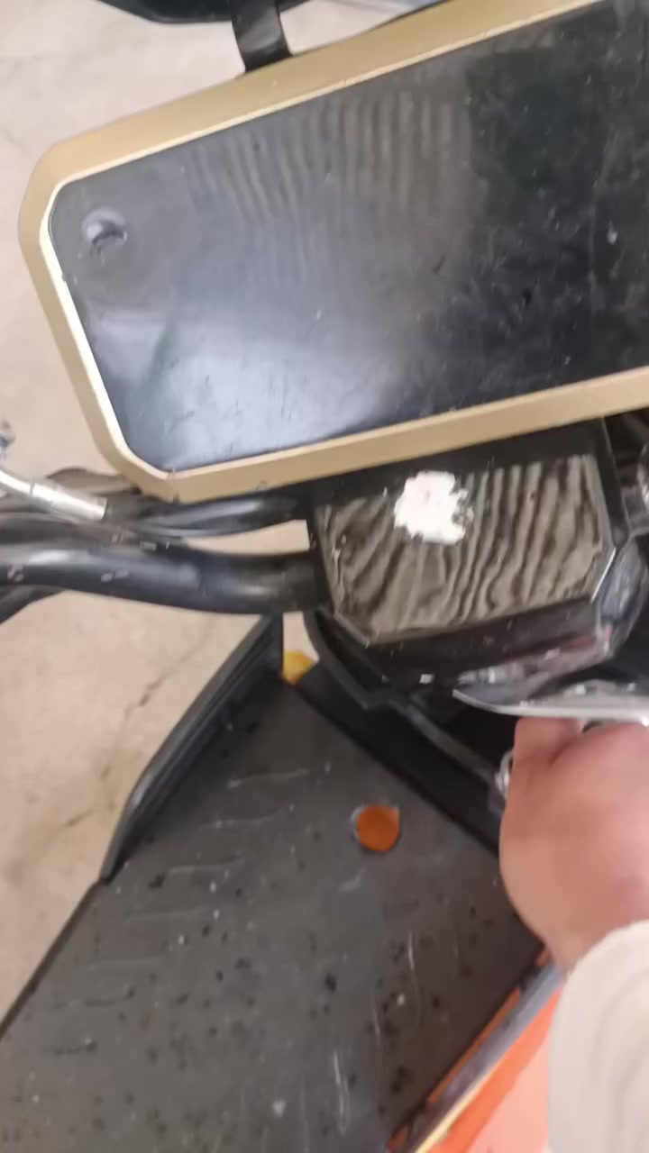 سلام عليكم متاح للبيع اي عيب مابي كله شعال 500 بيهه مجال


**إذا كنت صاحب هذا الإعلان وتريد حذفه لأي سبب، رجاءا أرسل رسالة إلى الدعم الفني**