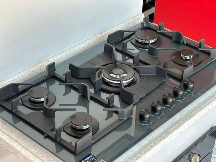 ***********يتوفر تنظيف وصيانة لجميع انواع الطباخات الغازية في المنزل أو الفنادق أو المطاعم
صيانة موقعية نجيكم لباب البيت
