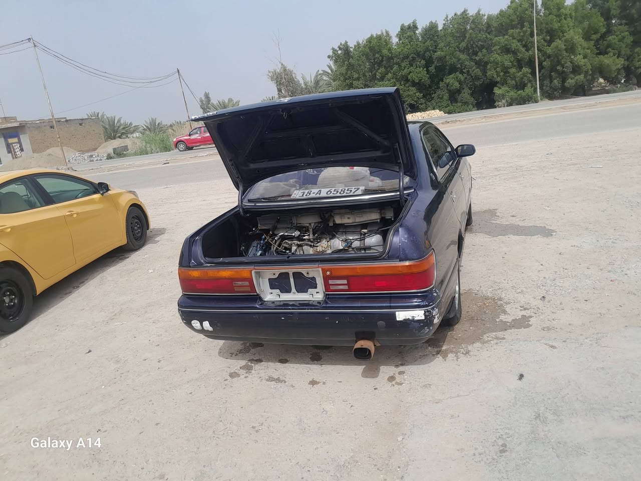 سلام عليكم  بطه حبريه منفصل موديل 94 
لسياره مكفوله صبغ وظربه كشرتها كلش حلوه 
بيها حالوبات بل قماره وبل جنطه كلش بصيطات 

تبريد خلفي لسياره مال جني 
راقم بابل لجديد لنكليزي 
وعندي وكاله عامه ثاني يوم أحولك أني ولمالك يمي يعني ماأتعبك لسعر 50 
أخواتها لمكفولات برج 70 وكلشي بل سوك 
***********
بيه وات ساب
