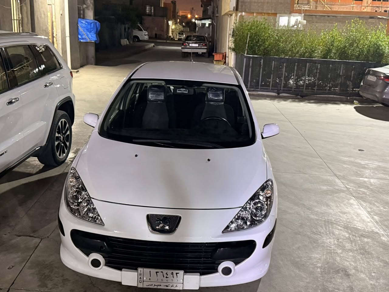 بيجؤ ٢٠٠٦ رقم كركوك مشروم وطني سنوي جديد دفتر بانزين سيارة جديد بل باكيت بدون صبغ ماشي ١٦٥ الف حقيقي سيارة كلش جديد مابي برغي نقص گير محرك تبريد بشرط تايرات جديد صدر خلفي امامي جديد تبريد ثلج دواخل جديد كشنات جديد شرط تحويل مكان سيارة كركوك 

سعر ٧٨ 

*********** واطس اب
