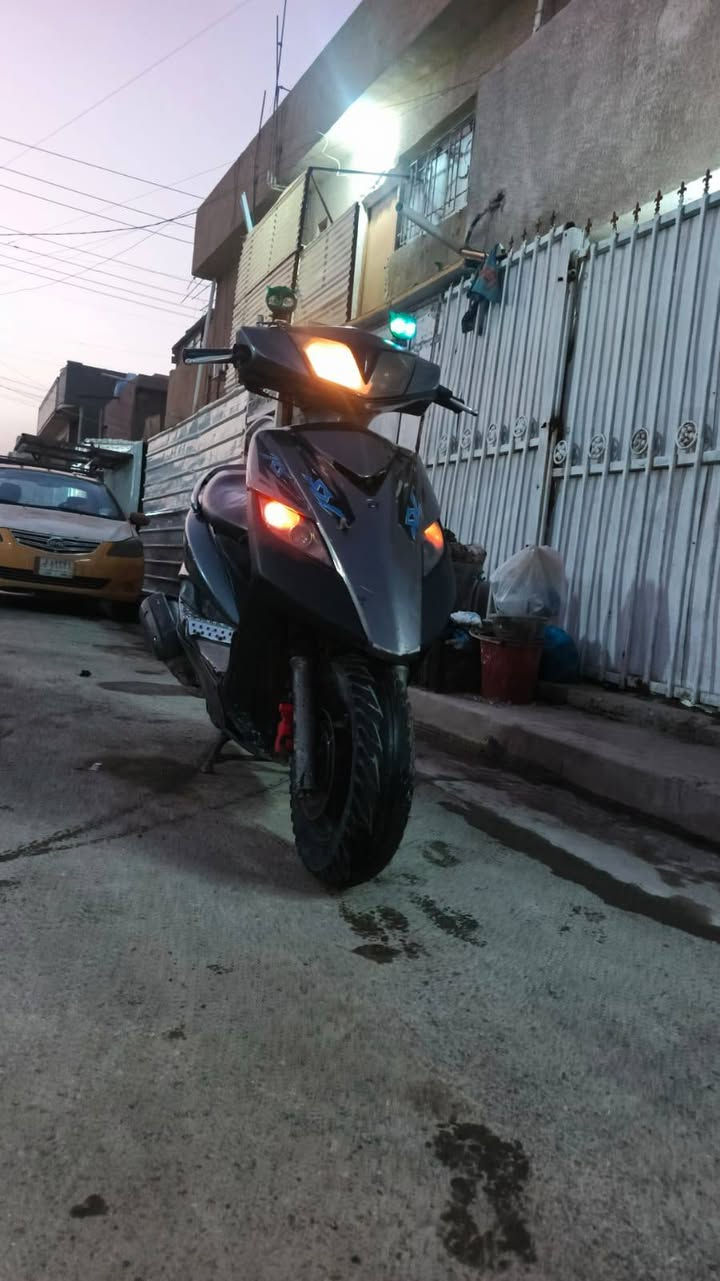 للبيع
دراجة ثعلب نضيفه كامله كفرات بلاديه 
ختم واحد السعر 400 وبيه مجال للتواصل*********** المكان بغداد حي جهاد
