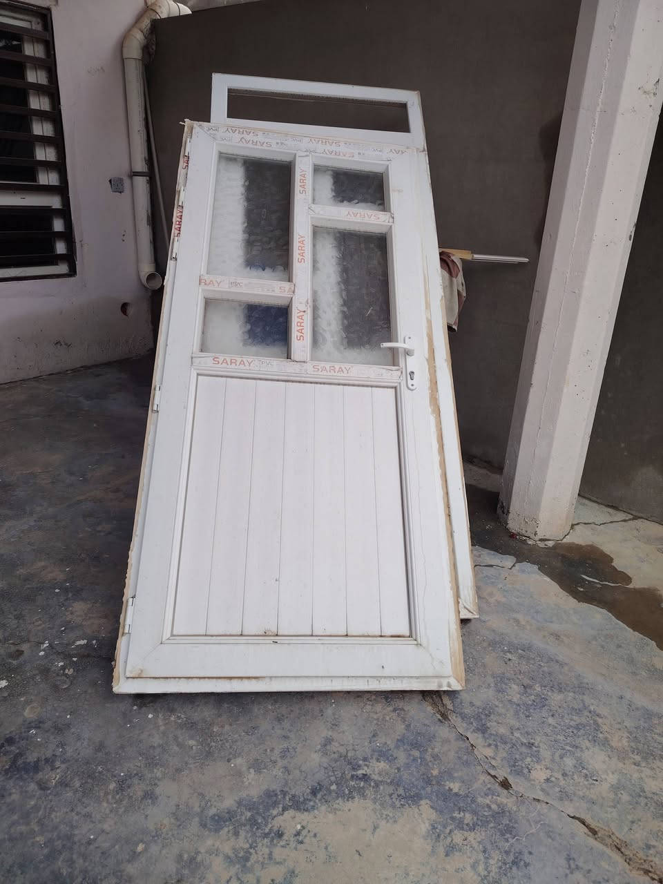 سلام عليكم بوب للبيع ثنين بلاستك واحد حديد بوب جديده ما مستعملات قليل المكان كركوك حي الصناعي ***********
