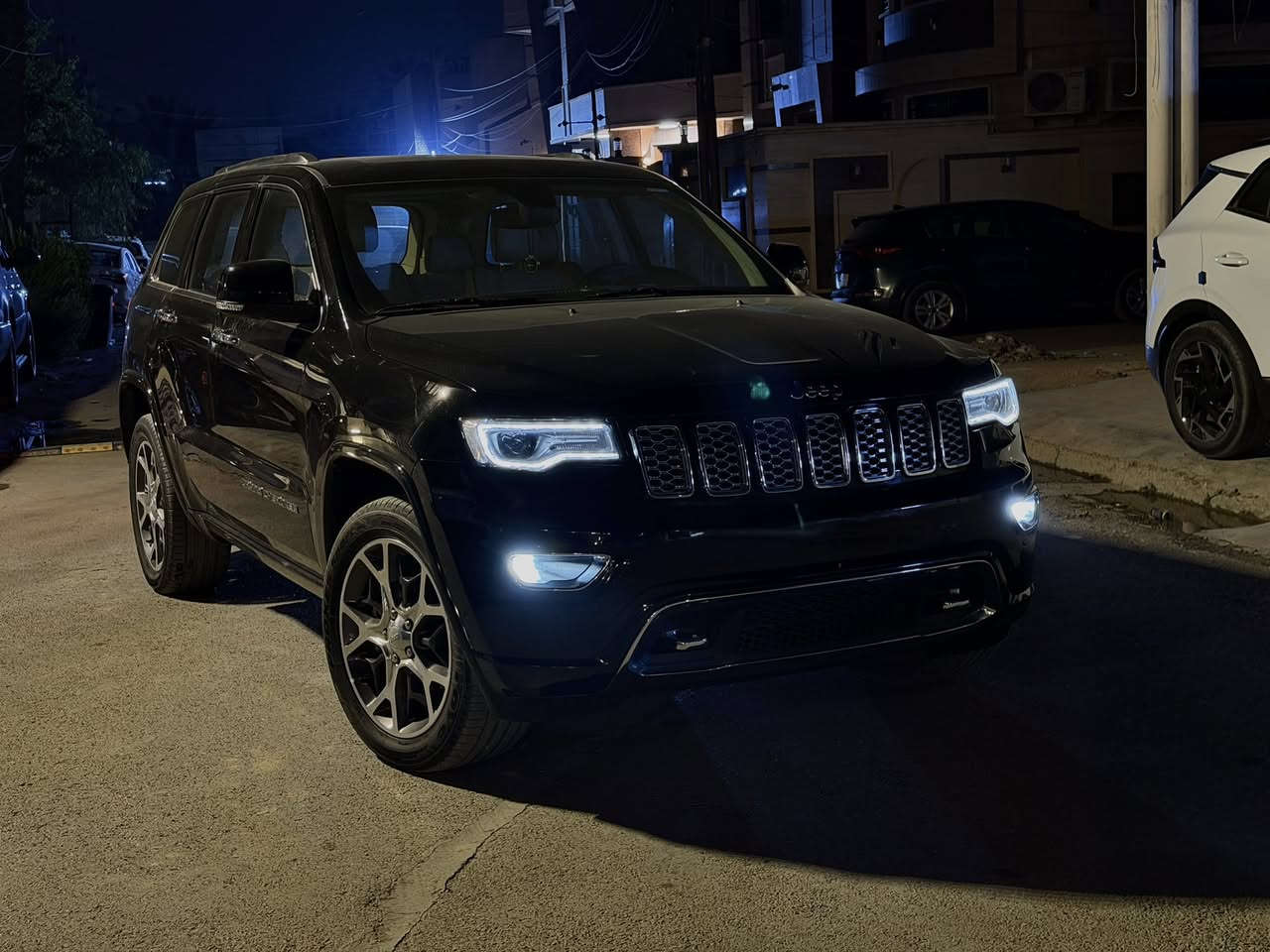 السلام عليكم 
جيب ٢٠٢٠ اوفرلاند 
وكاله هارلم
السياره كفاله عامه جديده جداً 
ماشيه ٣٧ الف شرط الفحص
مواصفات 
جكات
كراسي كهرباء مع خزن ميموري
تدفئه تبريد
تدفئه كشنات خلفيه
هيتر ستيرن 
رقم بغداد الجديد باسمي تحويل مباشر
السعر ٣١٥ 
للاستفسار ***********
