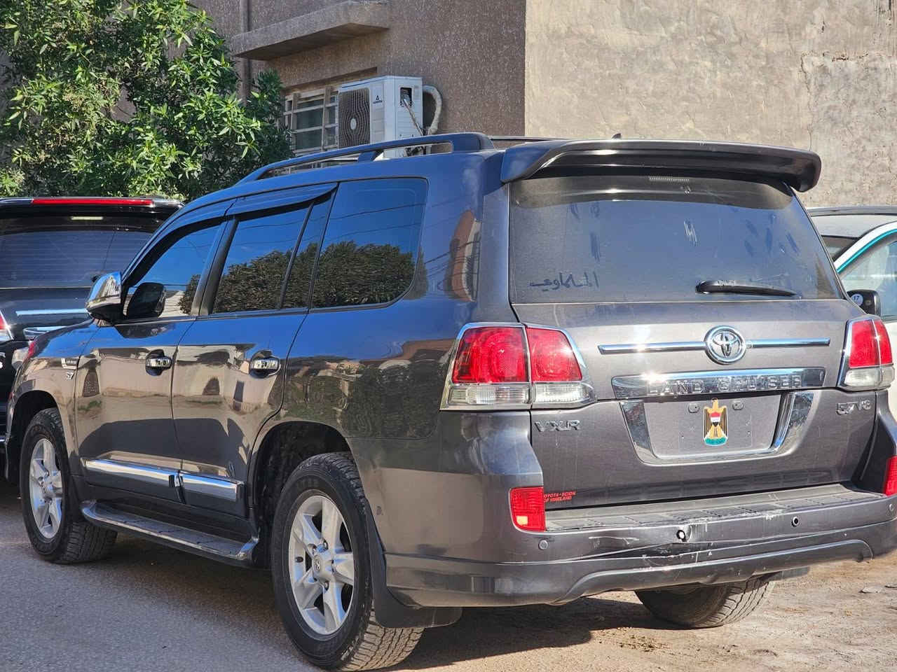 السلام عليكم
لاندكروز موديل 11 ستينيه مواصفات فول وارد امريكا محرك ٨سلندر 5700/مواصفات لكزز سياره كلش حلوه رقم بغداد تحويل ثاني يوم للاستفسار ***********
