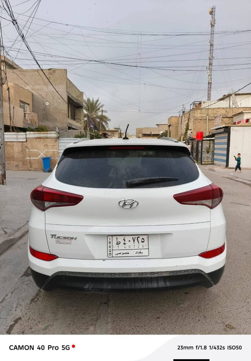 توسان2017امريكي
حادثه فقط دعاميه مبدله 

مبدل بيه كاز كيت  

 

فقط طخات بسيطه موضحات بلصور

بغداد الزعفرانية 

السعر 148

***********
