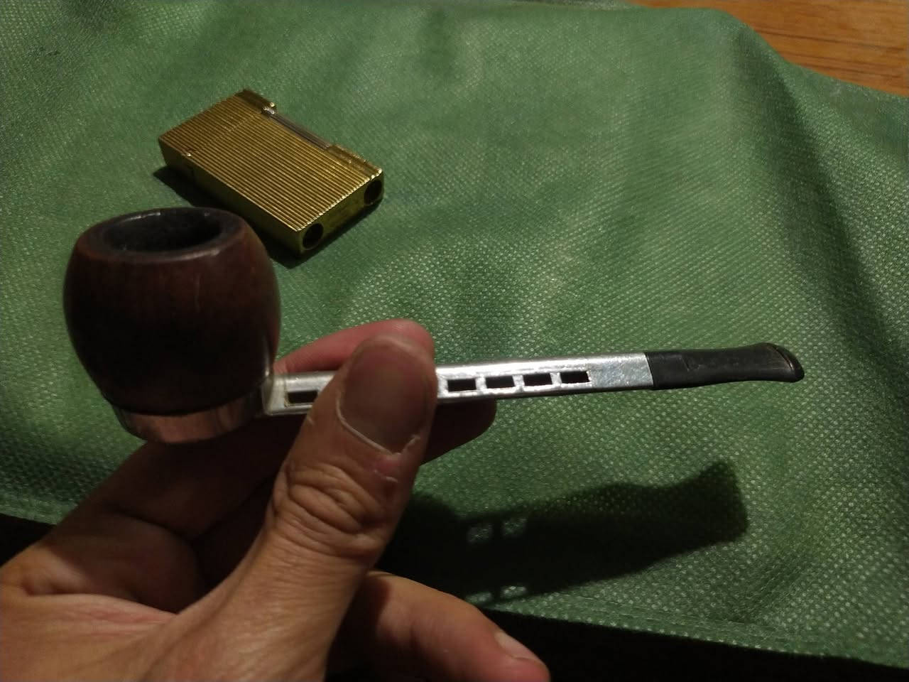 ولاعة ديبون فرنسي تعمل بشكل ممتاز 
بايب ايطالي فك و تركيب


**إذا كنت صاحب هذا الإعلان وتريد حذفه لأي سبب، رجاءا أرسل رسالة إلى الدعم الفني**