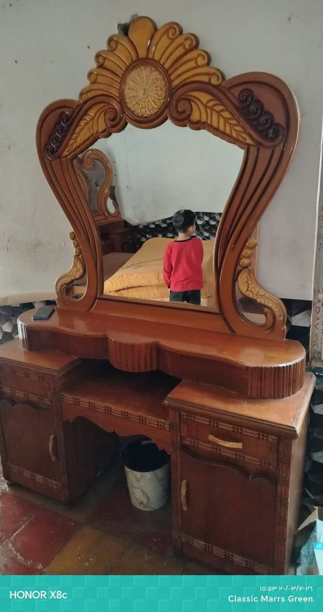 السلام عليكم عندي هاي لغرفه للبيع اريد ابيعها لسعر 550بيها مجال


**إذا كنت صاحب هذا الإعلان وتريد حذفه لأي سبب، رجاءا أرسل رسالة إلى الدعم الفني**