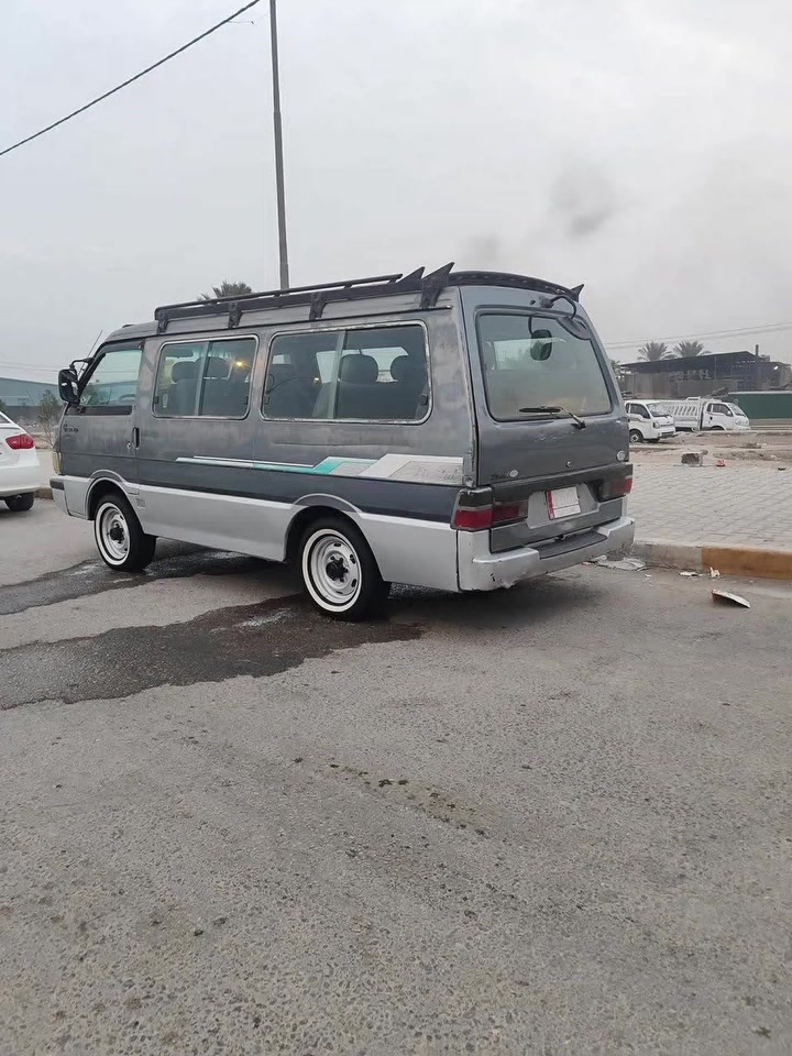 سلام عليكم البيع كيرمكينه اكسن شواصي كشرها بلادي سياره خيرمن الله سنويه ال( 27 )موديل (93)
مكان السياره واسط (‏‪***********‬‏)
