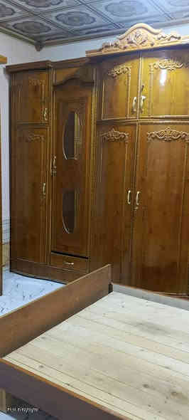 غرفة نوم للبيع صاج الداخل فايبر
مابيهه اي اشكال كنتور يتكون من 6 ابواب 
التفاصيل ع ***********
