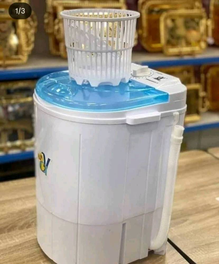 الاسم: غسالة ملابس واحذية غسل + تنشيف ماركة YOKO
الوصف: ‏ ‏💧 موفرة للماء والكهرباء – مثالية لاقتصادك!   ‏⏱️ مؤقّت زمني قابل للضبط: 3 / 5 / 12 دقيقة   ‏🚰 مدخل مياه مستقل – سهولة في التوصيل والاستخدام   ‏🔌 الجهد: 220V   ‏⚡ الاستطاعة: 240 واط   ‏🌀 قوة العصر: 120 واط   ‏🤍 اللون: أبيض أنيق   ‏👀 غطاء شفاف – لمتابعة عملية الغسيل بسهولة   ‏