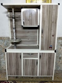 كاونتر قطعتين • مستخدم نضيف • تفصيل ألمنيوم