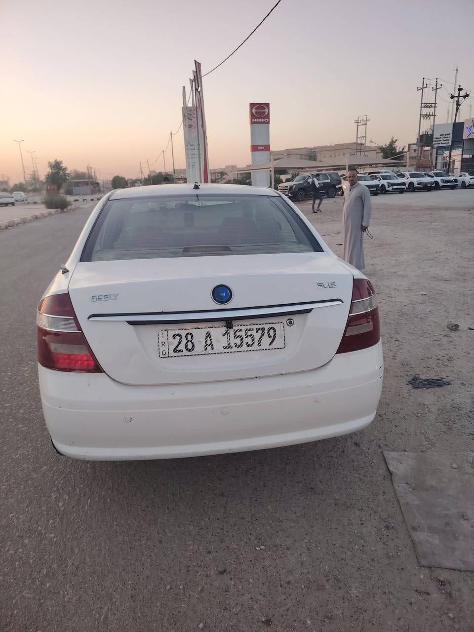 جيلي للبيع موديل ٢٠١٣ بأسمى مكاني دغاره ديوانيه التواصل ***********
