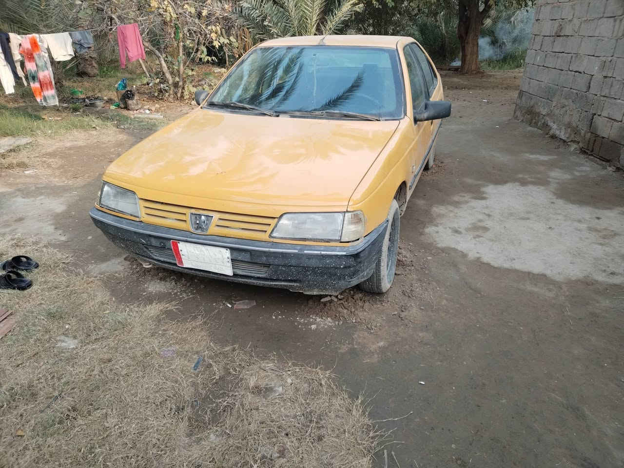 السلام عليكم بيجو روئ  مديل 9 سعر  15وبيه مجال  ***********
