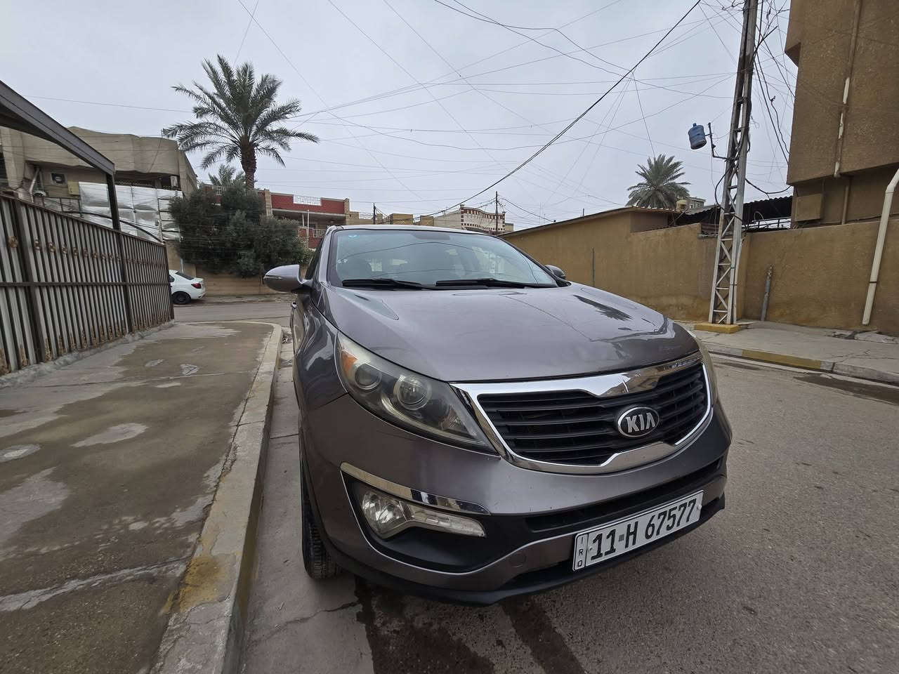 كيا سبورتج موديل ٢٠١٣ رقم بغداد دولي رقم سنويه جديد تحويل مباشر محرك ٢٤٠٠ دووش دووش فوول تحكمات نظام تقليل صرف وقود حاكيه بلوتوث محرك كير صدر تبريد جديد بيه مكانات صبغ بسيطه بدون معجون بدون دواخل بدون ايرباك ليبل واحد السياره جاهزه السعر 112  الاتصال ***********
