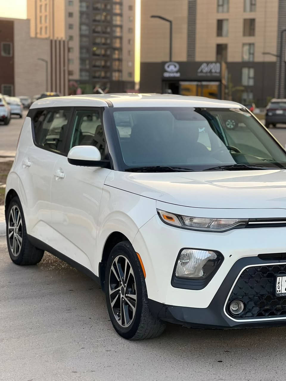 السلام عليكم صول ٢٠٢٠ حادثهة جاملغ فقط بدون ايرباك السعر ١٣٨$ العنوان بغداد حي الاطباء ***********
