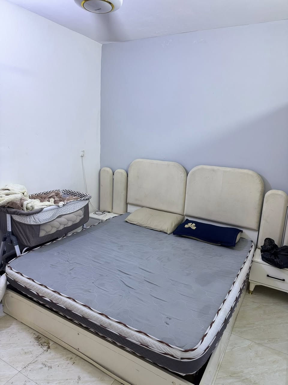 غرفه للبيع مستخدمه قليل بغداد العضميه
سعر 600 الف وبيه مجال قليل ***********
