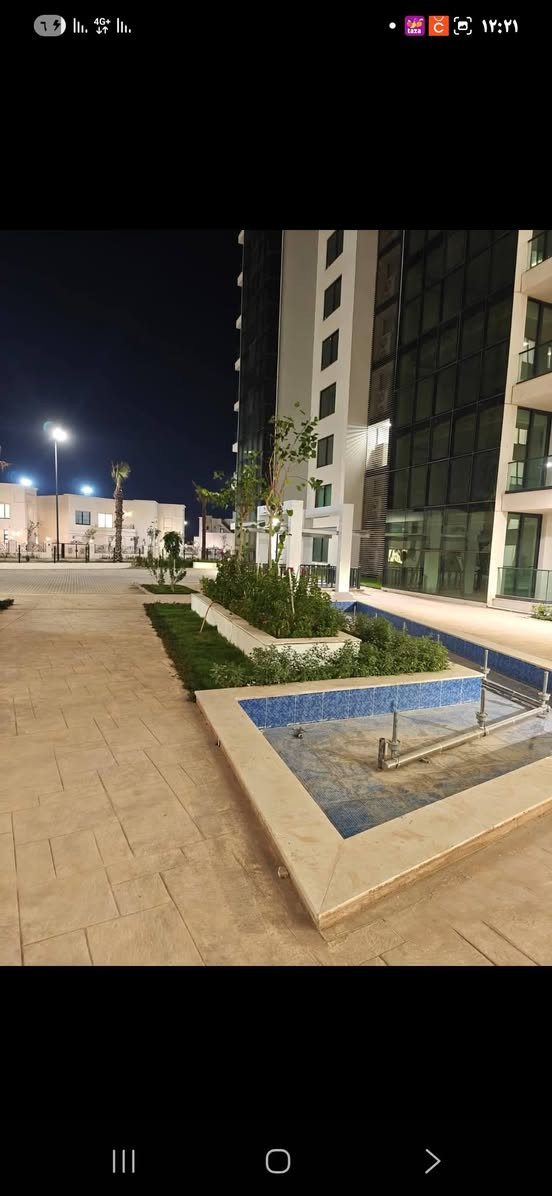 السلام عليكم ...متوفر شقه للايجار مجمع الود الواقع على طريق ابو غريب تفاصيل الشقه زون B9طابق التاسع  سعر الإيجار مليون و١٥٠الف للاستفسار مراسله رقم الواتس اب ***********
