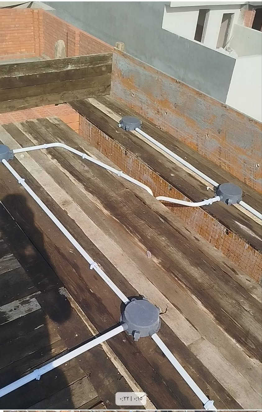 سلام عليكم
كهربائي متفرغ
شغل بوري حفر كوسره ودريل سعر النقطه 6 الف 
شغل سيمنز سعر النقطة ب3 
*********** واتساب أو أتصال
