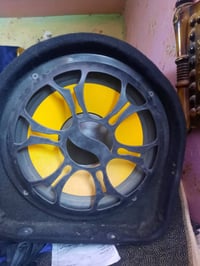 دمام الحجم الكبير السعر ٣٠الف بدون بلوتوث عل مسجل ينربط الرقم بس واستا...