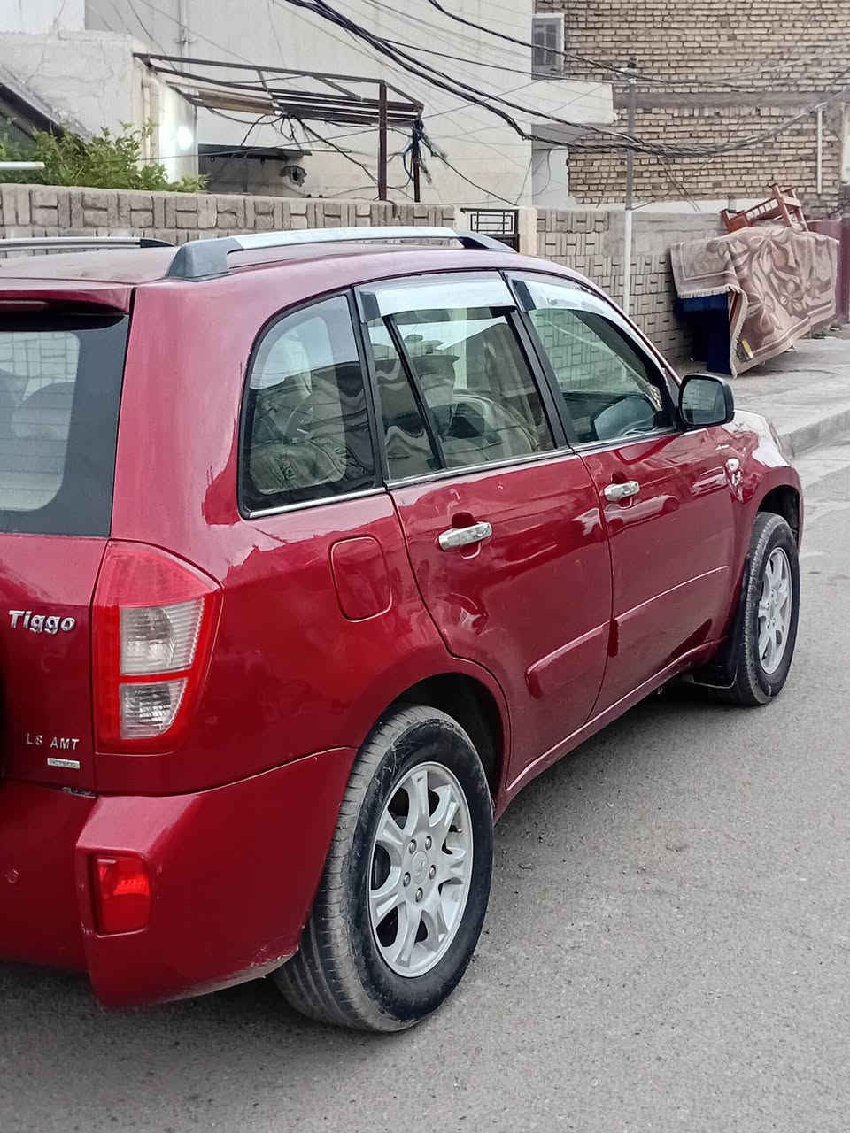 السلام عليكم تيكو ٢٠١٣ رقم انكليزي جديد سيارة جاهزة من كل النواحي ماشية ٧٥ الف كير محرك تبريد صدر جاهزات بيهه صبغ جاملغ وبنيد ونص باب مكان السياره الصليخ ال٦٠٠ للاستفسار *********** السعر ٥٧ وبيهه مجال بسيط
