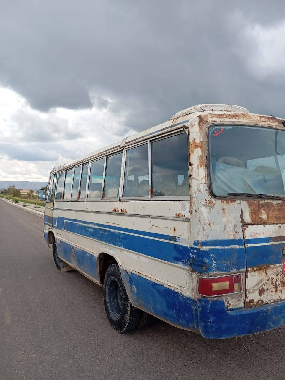 السلام عليكم كوستر للبيع موديل 82 گير ومحرك أكسل شرط تايرات جديد كهربائيات كامله رقم كركوك صاحبها كركوك السعر اربع ملايين 
للأستفسار ***********
