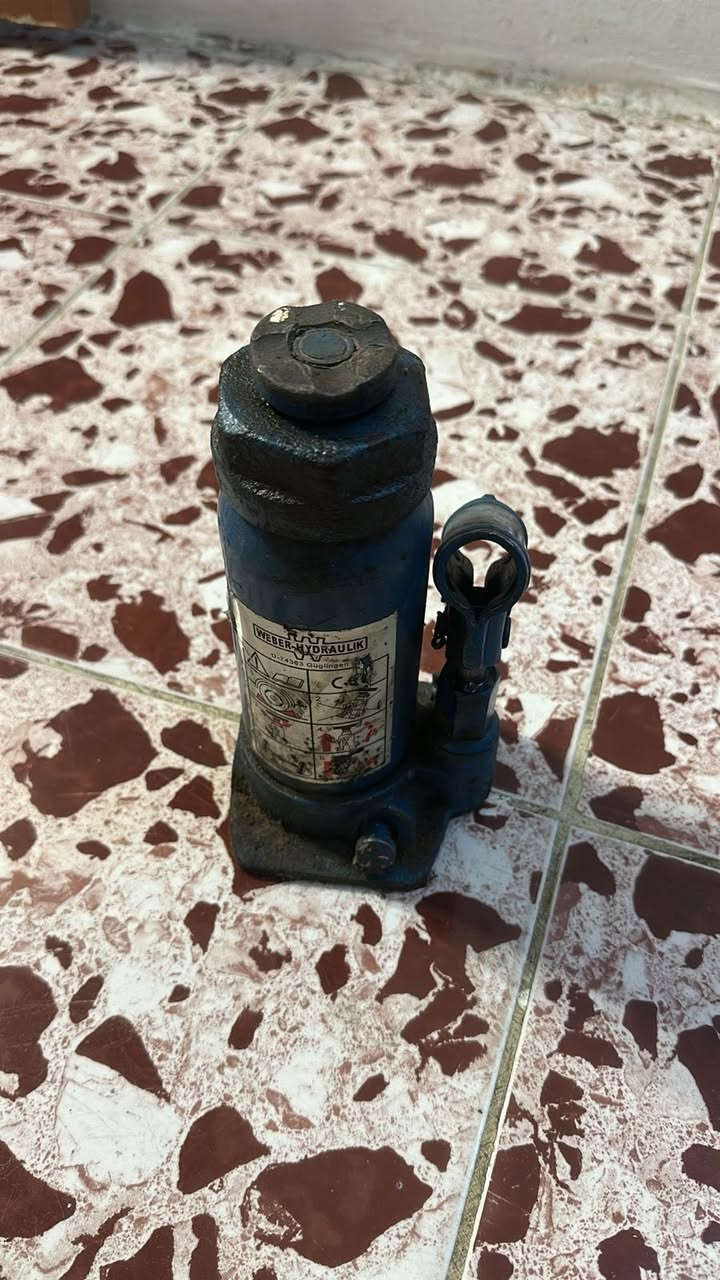 للبيع ***********
