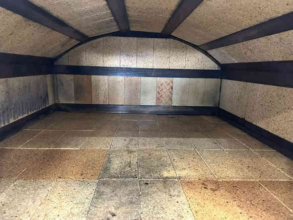 للبيع استعمال قليل 

فرن بيتزا ومناقيش حجر 
براد وحظاره بيتزا 
عجانة
العنوان بغداد 
للتواصل هاتف ***********
