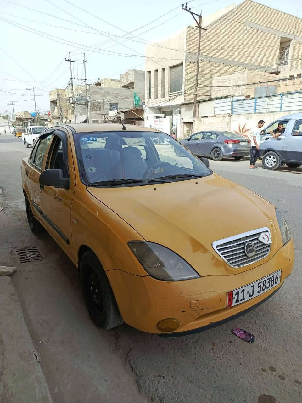 طيبه للبيع موديل 2015 مكفوله من التبديل والظربه بيه بس صبغ باب خلف الصدر فليل محرك بي تبخير وتبريد ميشتغل السياره بأسمي هيئه عليه 40 الف غرامات مصفره مكاني بغداد الشعله سعره 33 بيه مجال قليل رقمي ***********
