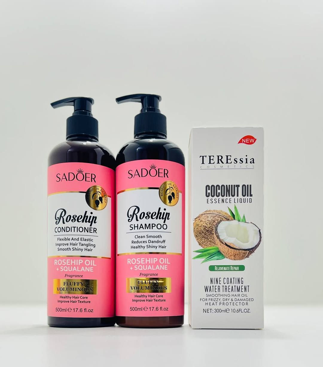 روتين للعناية بالشعر بالورد وجوز الهند 🌸🥥 3 منتجات ꒰ঌ ୨୧ ໒꒱ 🍓💋  :
▫️ شامبو سادور: ينظف الفروة بعمق، يغذي ويرطب الشعر ويصلحه ✨
▫️ بلسم سادور: يقلل التساقط، يعزز النمو، يرطب بعمق ويعطي نعومة ولمعان مع رائحة منعشة 🌸 500ml 
✔️ آمن ويناسب الرجال والنساء
▫️  بخاخ جوز الهند معالج للشعر الجاف والمتضرر 👩🏻‍💆‍♀️✨ ينعم الشعر ويعطيه نعومة عالية يحمي من حرارة السشوار والأصباغ يغذي بدون ما يترك دهن برائحة جوز الهند الطبيعية.


**إذا كنت صاحب هذا الإعلان وتريد حذفه لأي سبب، رجاءا أرسل رسالة إلى الدعم الفني**