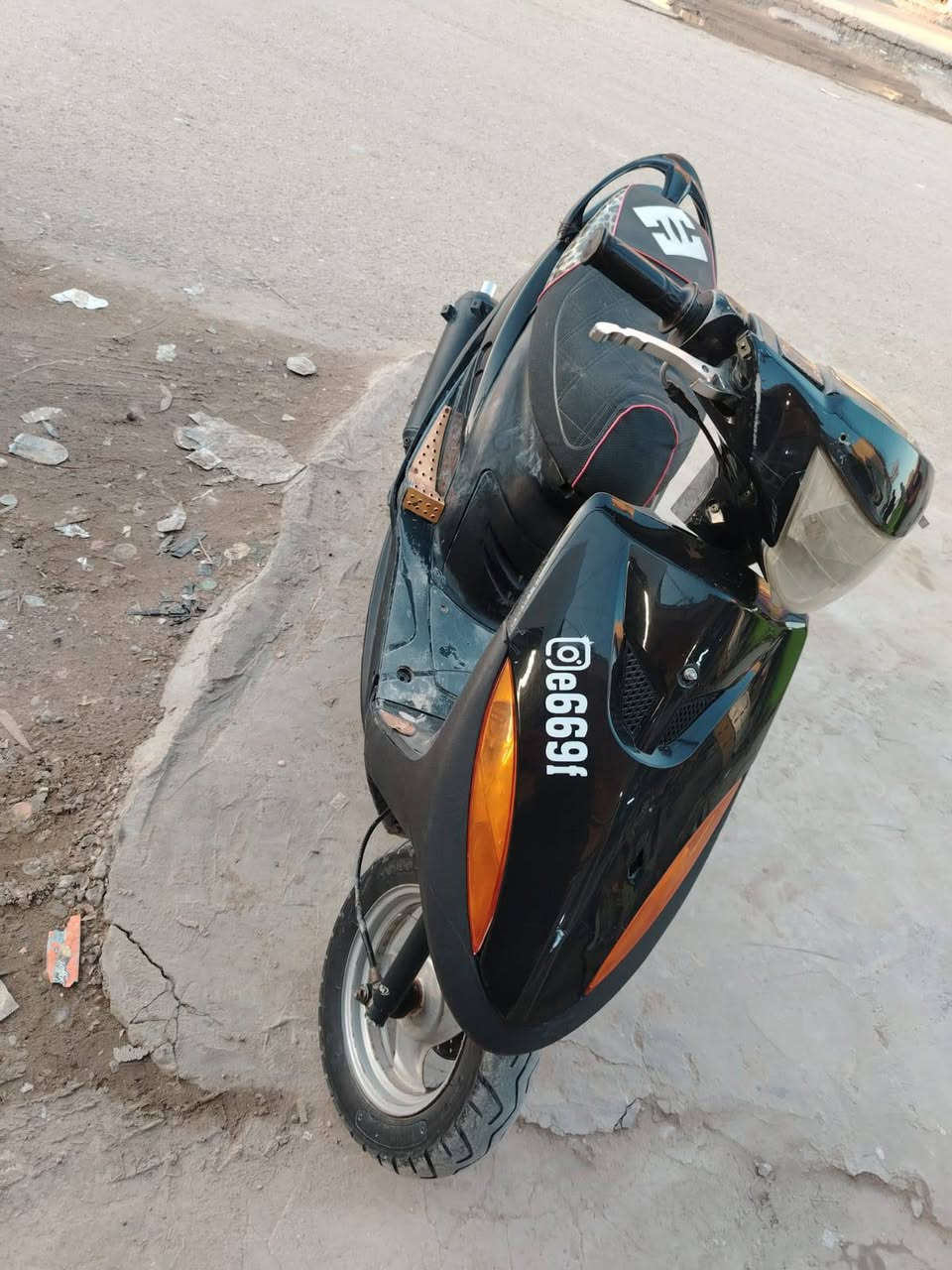 عدله بوشه 49 دراجه مرتبه تجي وتشوف بعينك السعر 450 
تواصل واتساب فقط ***********
