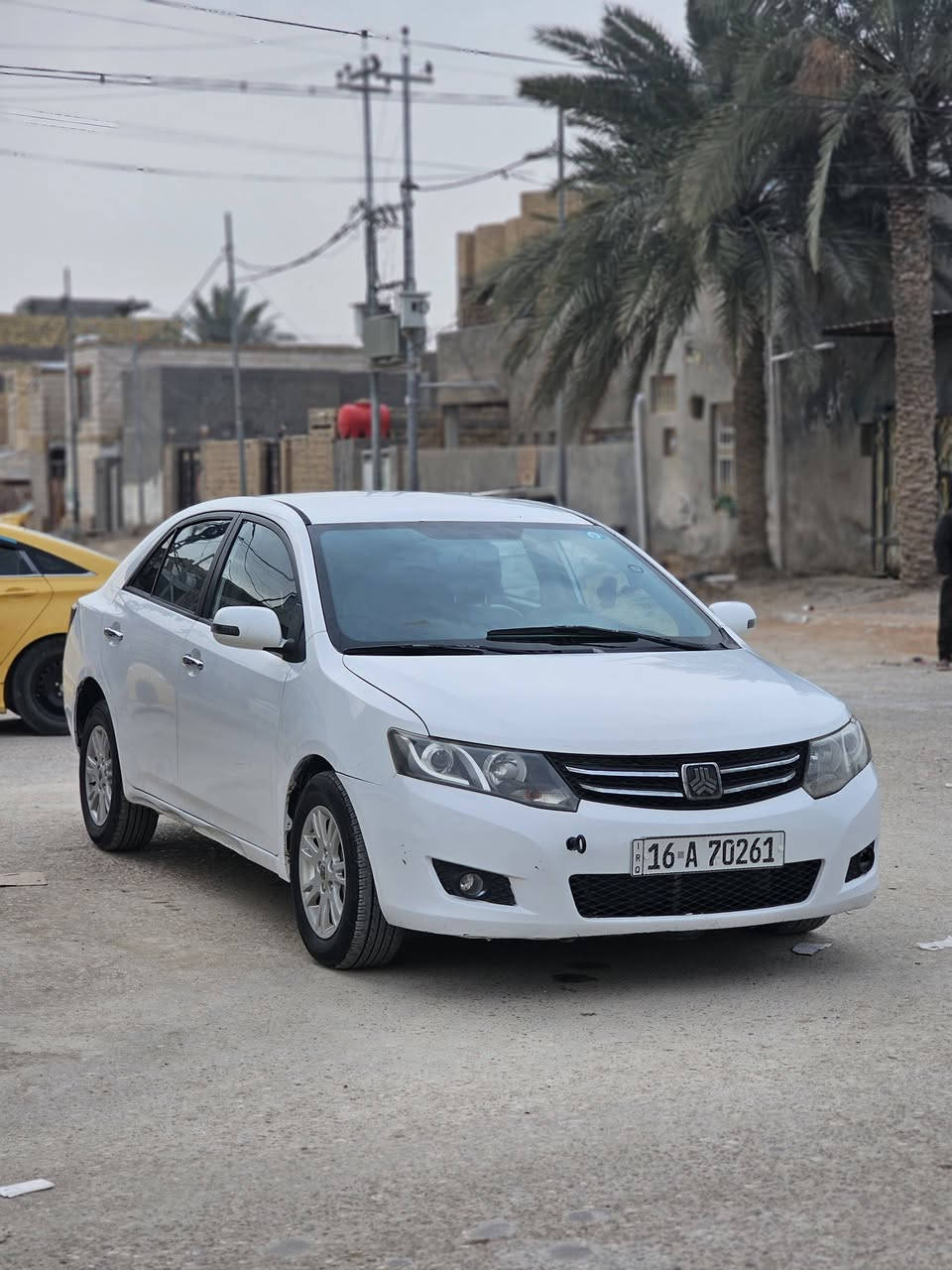 سلام عليكم شباب سياره سايبا اريو للبيع نضيفه سياره وجاهزه ترايك للبصره شرط
كامله ماتصرف عليه ربع تبريد تدفئه كلشي شغال حماوه ربع مي زيتي راديتر كورله اصلي بسمي السياره رقم نكليزي مكان سياره ديوانيه رقمي *********** سعرها ٦٠ وبيه مجال بصيط حك الجيه
