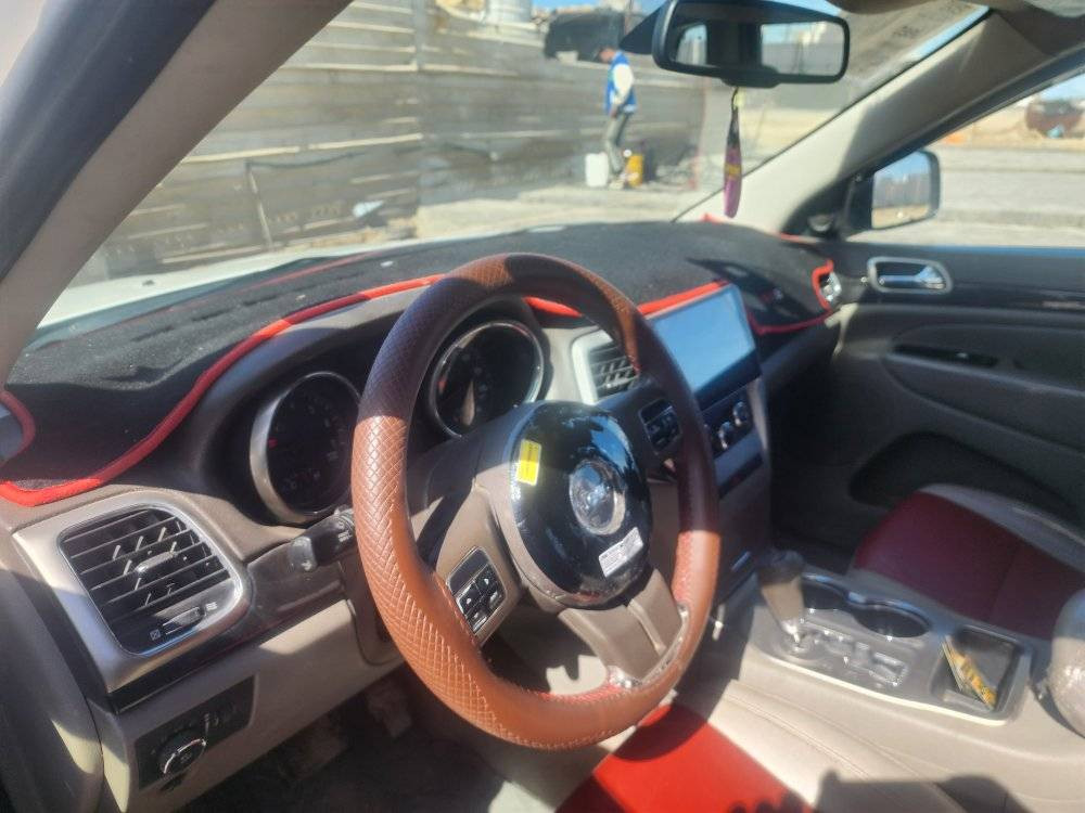 اللبيع والمراوس جيب مديل ١٣ حاوية بدون كصه مكينه ٣٦٠٠ تبريد تدفئه السعر ٨٥مكان الناصرية 
‏‪0784 790 7895‬‏
