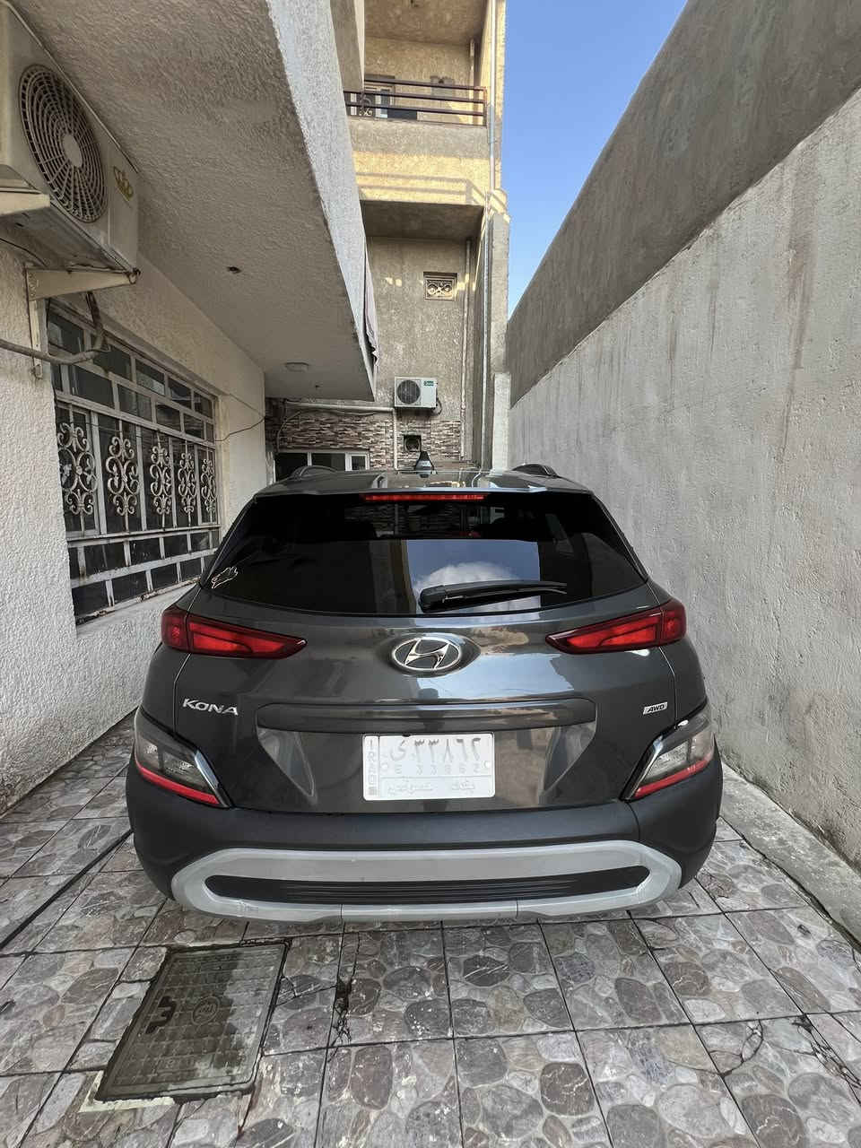 HYUNDI KONA 2022
وارد امريكي حادث جاملغ وبنيد ايرباك ستيرن راجع سستم السونار مرفق ويا الصور 
بصمه 
شاشه 
رادار
توقف ذاتي +تحكم ستيرن + ٣ وضعيات قياده 
AWD
وباقي مواصفاتها المعروفه 
السعر ١٣٤ وبيها مجال بسيط 
مكاني بغداد الاعظميه 
***********
