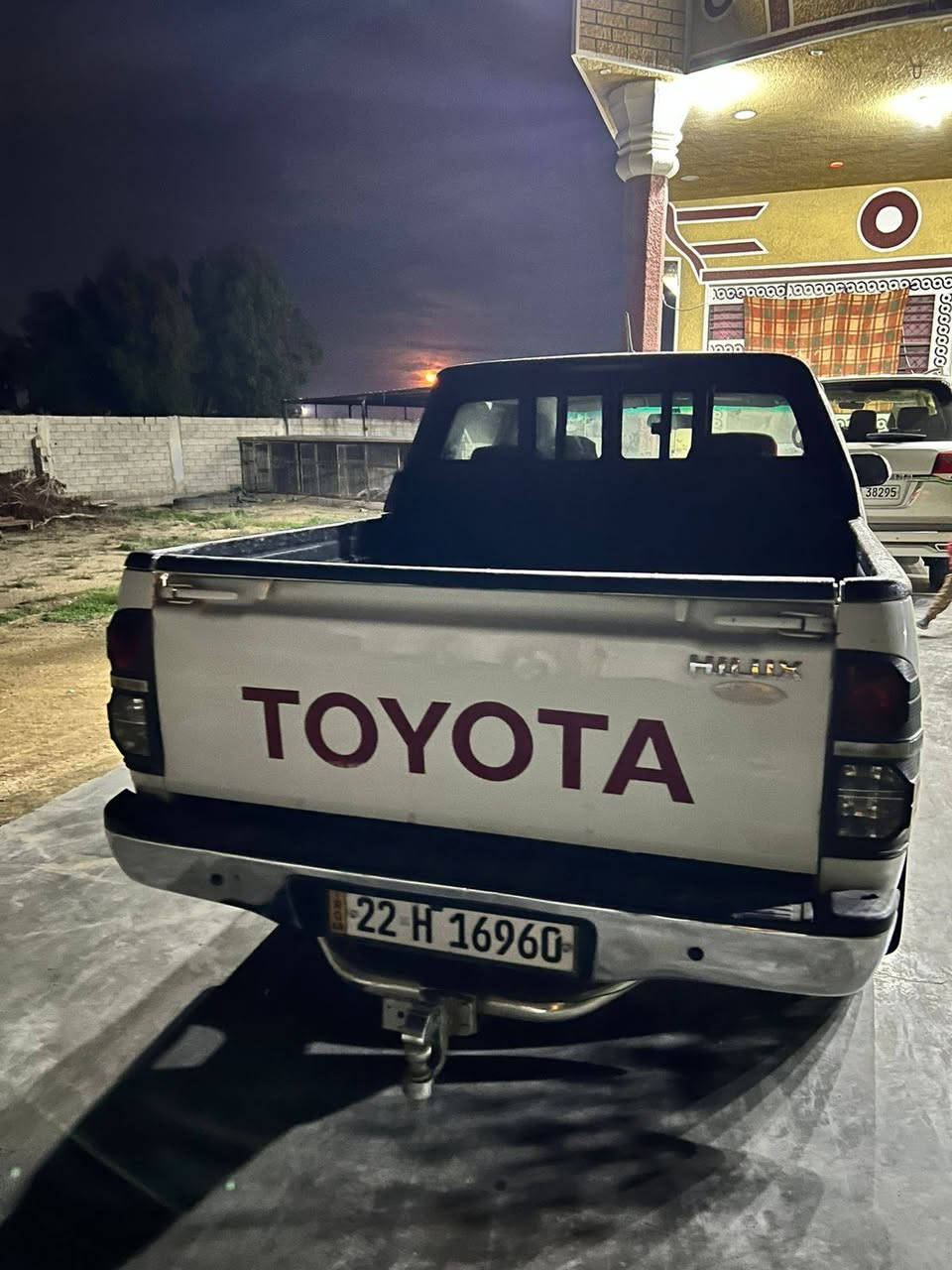 السلام عليكم ورحمة الله وبركاته بيكم هايلوكس ٢٠١٤ سيد نهرو اوتوماتيك مكفوله كفاله عامه
ماشيه ٢٥١ الف رقم اربيل السعر ٢٤٠ وبيها مجال *********** متوفر وات ساب
