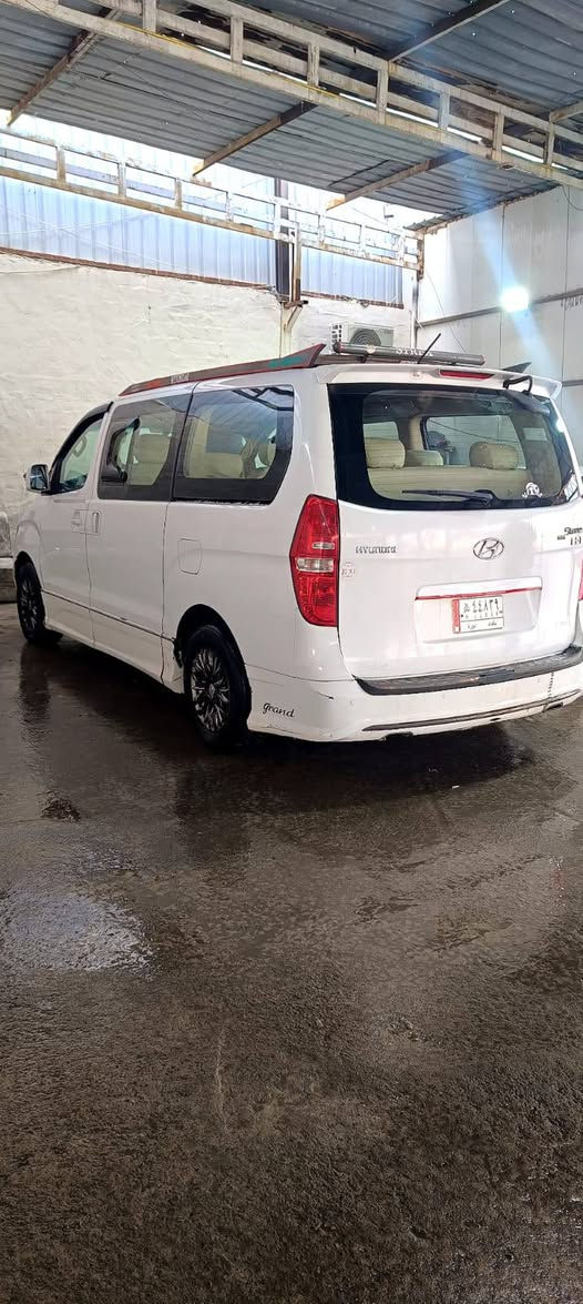 السلام عليكم ستاريكس مفتوح موديل 18 مكفوله من الصبغ والتبديل والطخه طخم تاير جديد طخم امامي وخلفي نظيف السياره جهازه من جوه الشغل مكينتها بيها خيط تبخير بدون تنقيص شرط (👍السعر 220وبيها مجال)💰 مكاني موصل  باقي التفاصيل اتصل على الرقم
‏‪***********‬‏
‏‪***********‬‏
