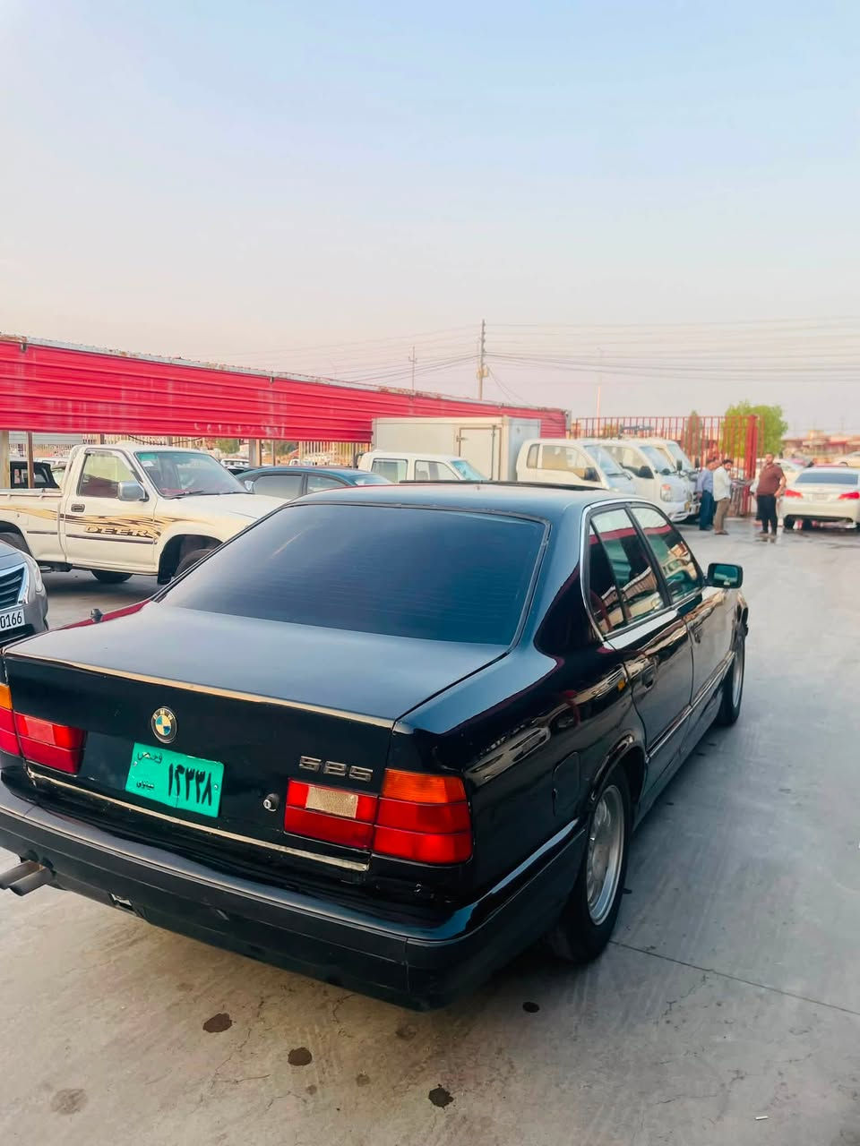 موديل 1991گير مكينه شرت مكينه 525قبات موسفات تبريد گير توماتيك سلايت جام كارباعي بجم سقر لايت هه لقه جمالي بخه جمكي پيشوه ي هه يه به شه رتي تحويل سعرر35مجال***********
