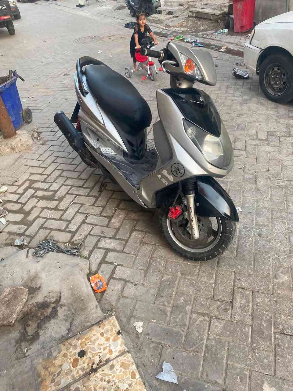 سلام عليكم سكنس فحل نوزل يرادله ترتيب بالكهربائيات  السعر  ٦٥٠ بيه مجال حك الجيه مكاني مدينه الصدر ***********
