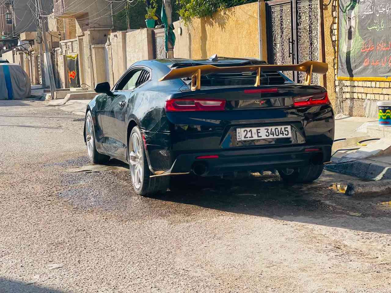 سلام عليكم خوان من رخصت الادمن كمارو مديل 2017 سياره كبال العين مثل ما موضح بصوره بيهة شويه نقوصات حادث جاملغ امامي وبنيد بدون لا شاصي ولا لغد متوازي عله بيعتهة 82 ورقه وبيهة مجال حك جيه للستفسار *********** واساب ورصيد
