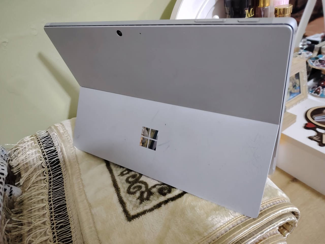 حاسبه
Microsoft surfae pro 7
مقاس الشاشه.                        12.3
 باقي موجوده بالصور
سعرهه ٦٠٠


**إذا كنت صاحب هذا الإعلان وتريد حذفه لأي سبب، رجاءا أرسل رسالة إلى الدعم الفني**