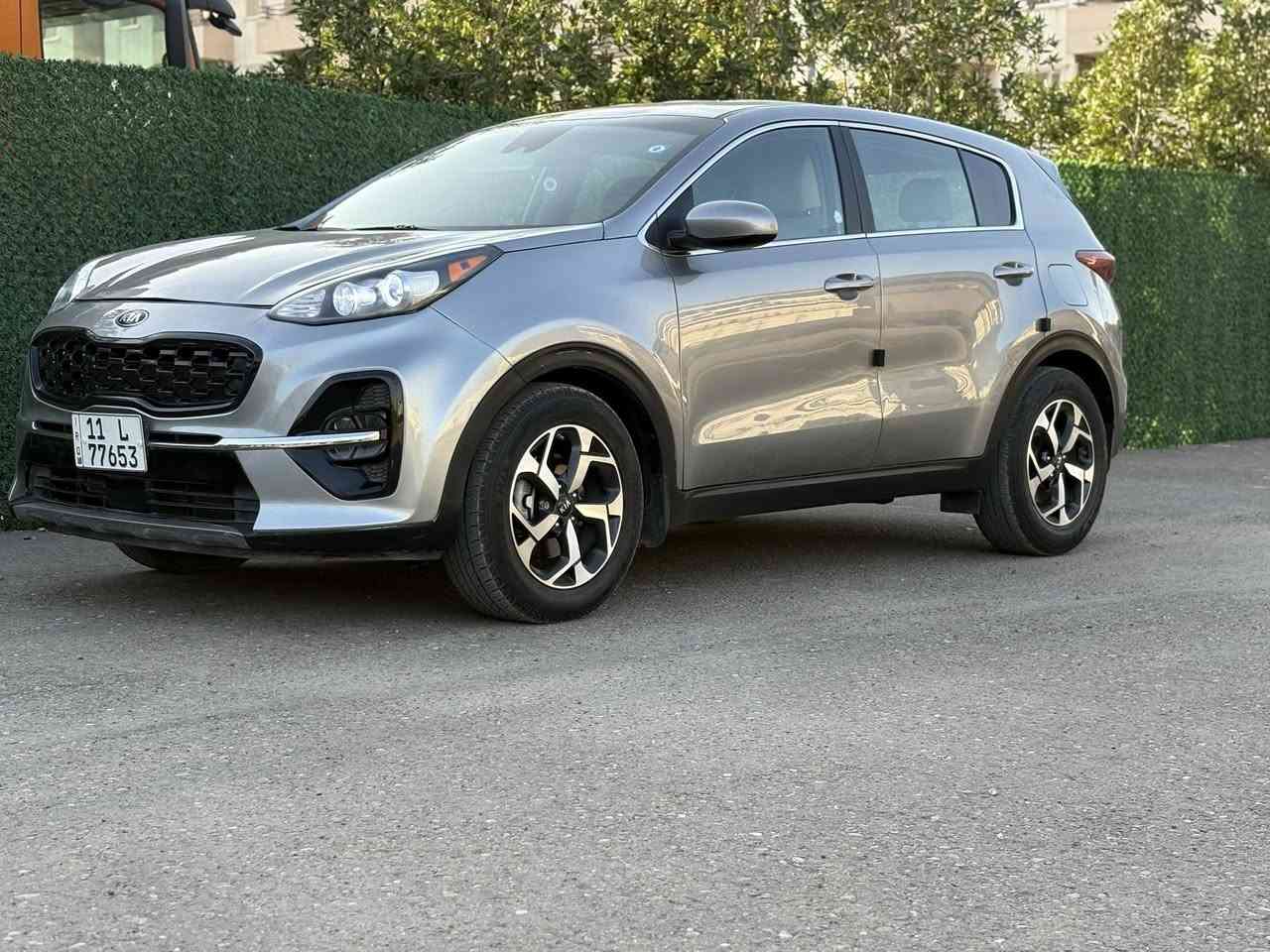 السلام عليكم كياسبورتج 2021 رقم بغداد الجديد سياره نضيفه حيل صبغ جاملغ السعر ١٥٤ مجال بسيط اخوان 
محرك ٢٤٠٠
ماشيه ٨٤ km
منظومه زنون 
تحديد مسار 
قياده ذاتيه 
كشنات جلد 
داخل مطعم صاج 
قطعتين تبريد 
انظمه قياده عدد ٣ 
توقف ذاتي 
رادار ات 
شاشه كار بلي 
كامره دواره 
تحكم ستيرن 
حاكيه بلوتو 
مكان سياره بغداد السعر ١٥٤ مجال بسيط اخوان مكلف بلنشر رقم صاحب سياره ***********
