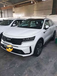 سورنتو 2023 خليجي استلام شركة بيها فقط هاي الطخة واضحه بل صوره (كفاله ...