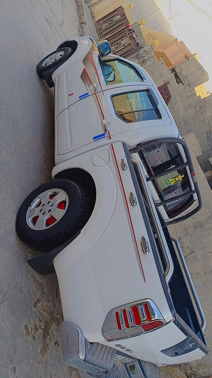 السلام عليكم 
للبيع 
نيسان نيفارا موديل 2009
السنوية جديده 
نضيفة كلش السيارة حيل حلوة 
السعر 100 وبيها مجال 
للاستفسار الاتصال على الرقم ***********
