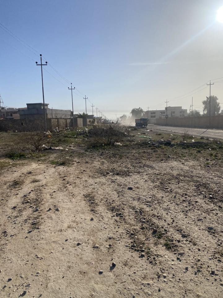 للبيع هيكل مساحة 650 متر طابو صرف حي الاسمي مباشر على شارع 30 الدار 6 غرف نوم استقبال صالة داخلية مطبخ حار بارد صحيات دخلية ارضي طابق ثاني صحيات خارجية للاستفسار مراسلة الصفحة او الاتصال على الارقام التالية 
***********
***********
