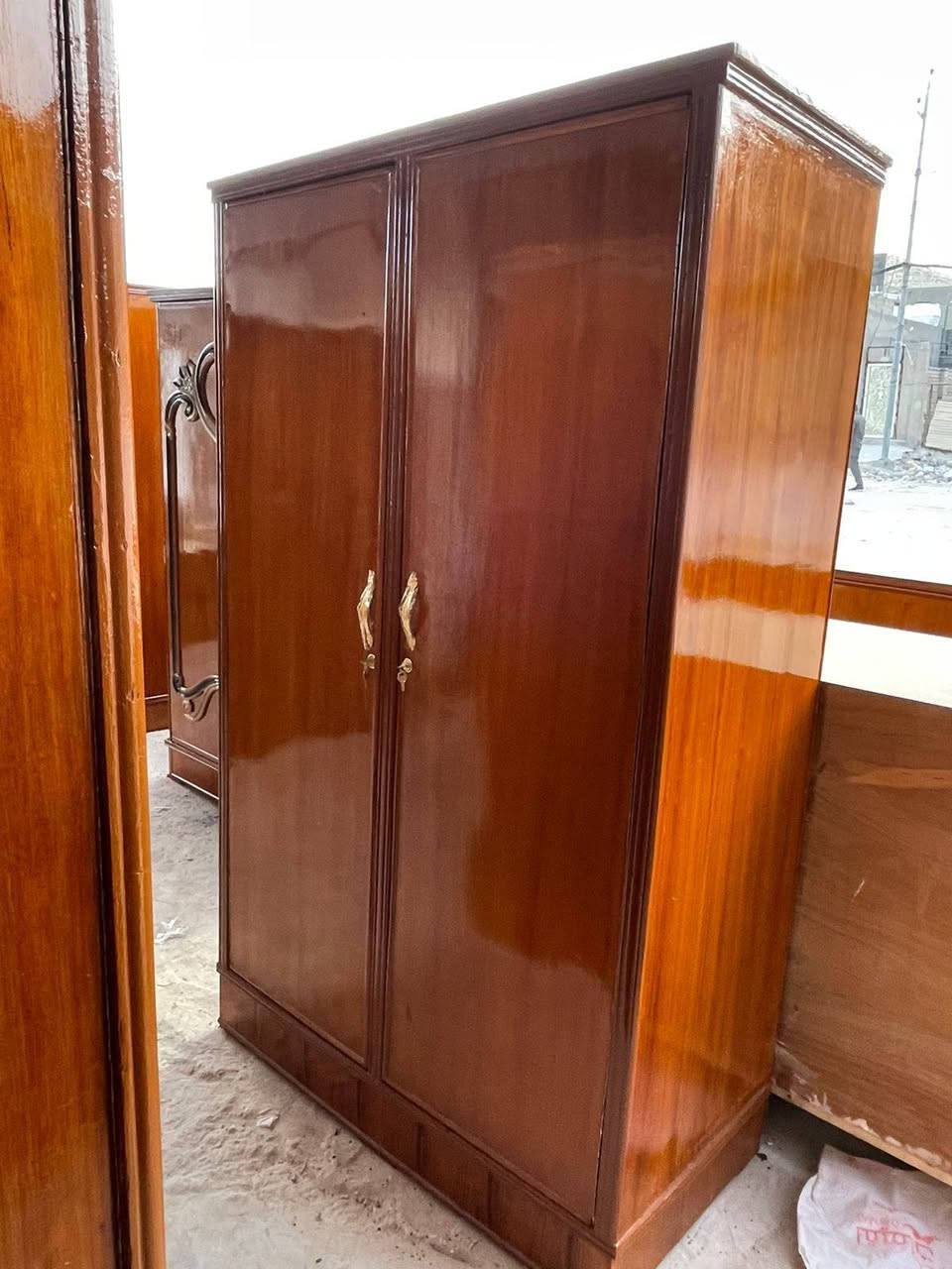 كناتير بابين تزكام سعر الواحد ١٥٠ وبي مجال مكان نجف *********** المحمودية, بابل
