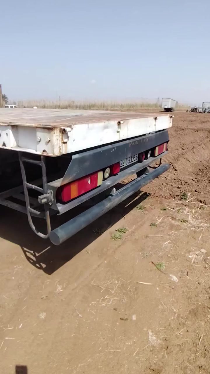 البيع عربانه حداديه طول12ونص تخم تاير ثلاجه مطبخ ***********
