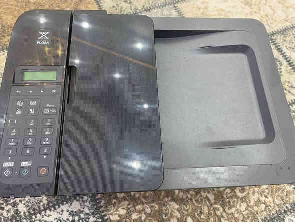 السلام عليكم طابعه كانون للبيع السعر خاص متواجد ماسنجر واتساب ***********
