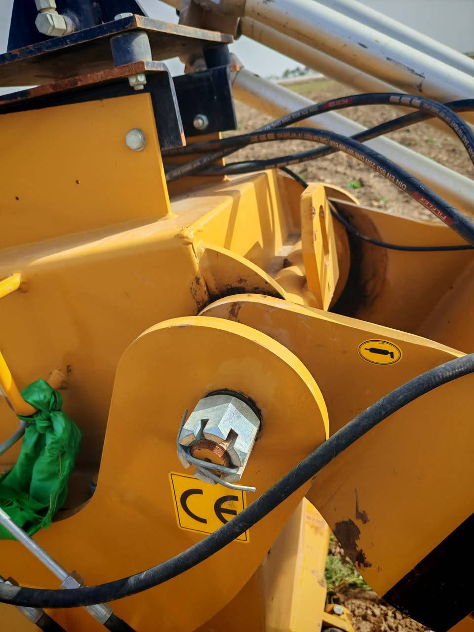 سلام عليكم ليزر للبيع موديل ٢٠٢٥ ***********
